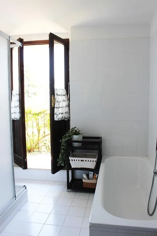 Holiday home Beezen Country House Villa Salo Italy