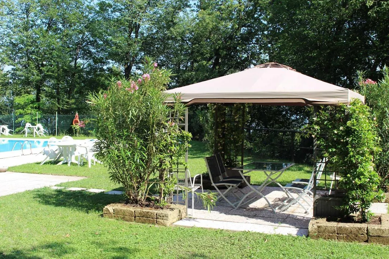Beezen Country House Villa Salo