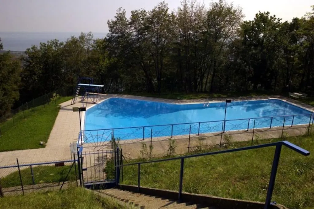 Beezen Country House Villa Salo 0*,